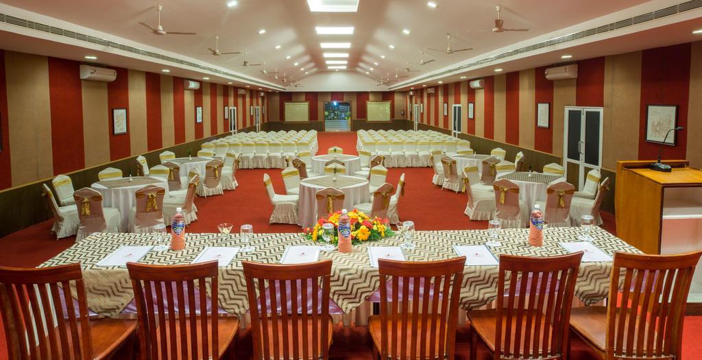 Rustic Leisures Llp Hotel 4*
