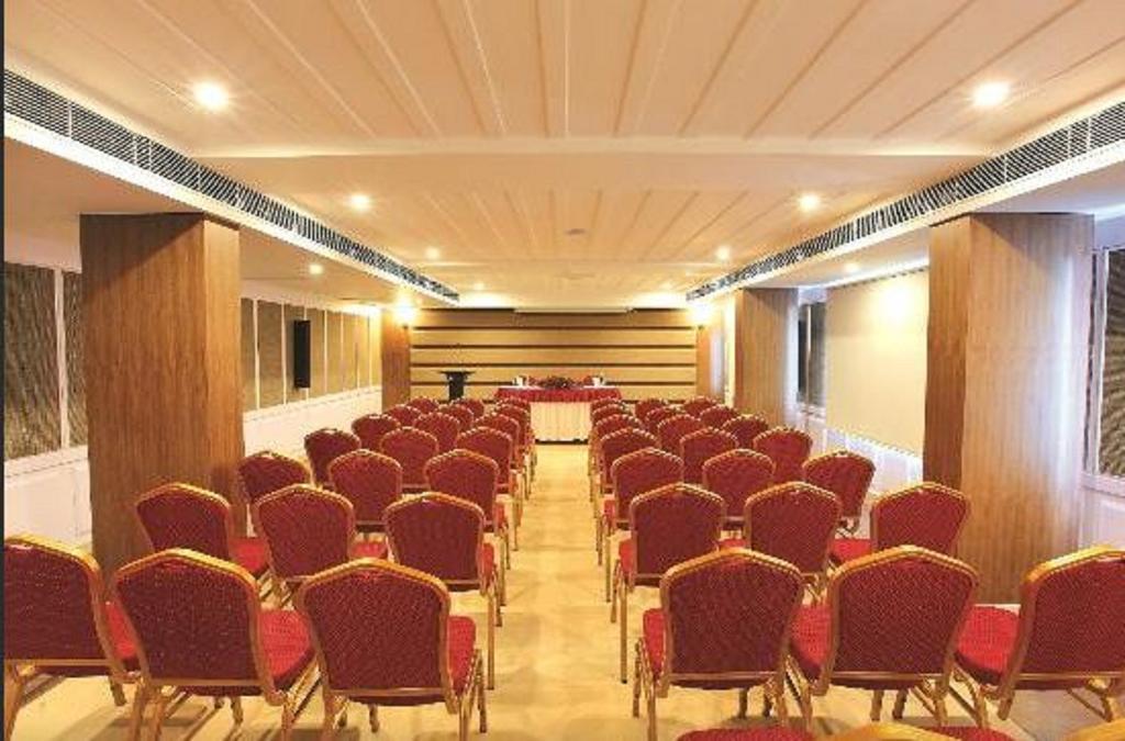 Hotel Cochin Palace 4*
