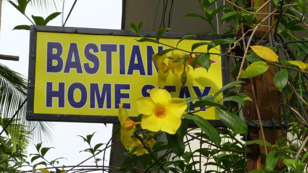 Homestay Bastian *