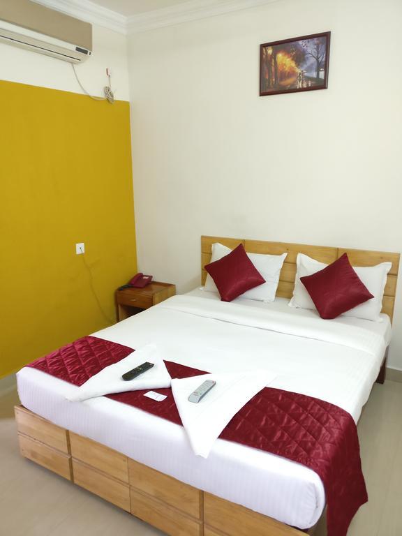 A V Residency Hotel 3*