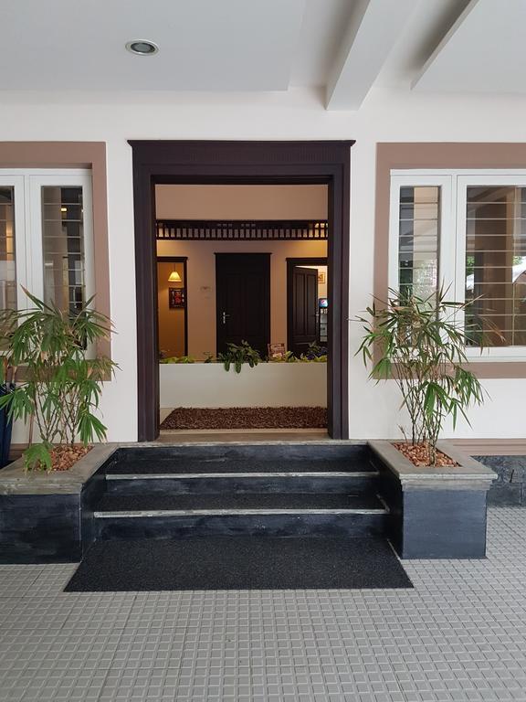 Abode 3* Kochi