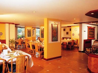 Hotel Riviera Suites