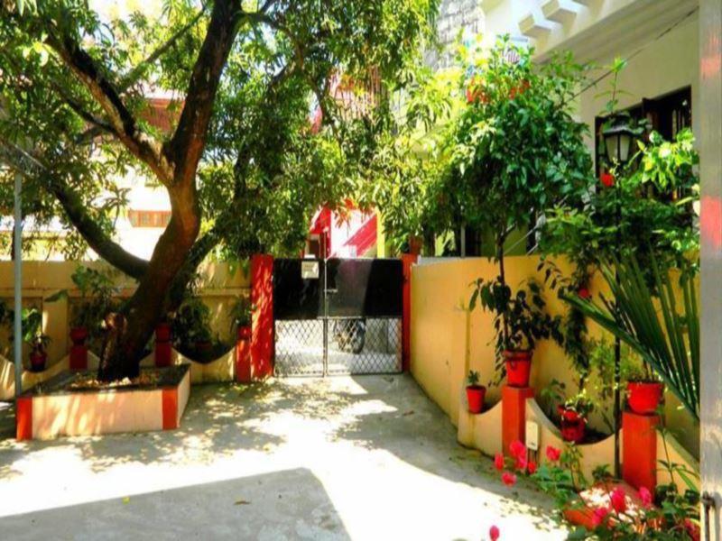 Garden Residency Homestay *
