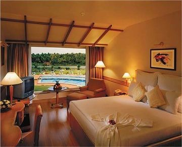 Le Meridien And Convention Ctr 5*