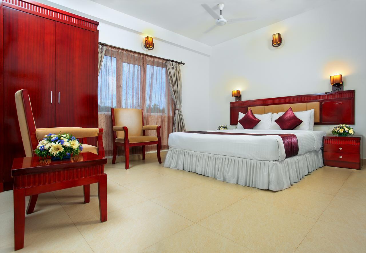 Nm Royale County 4* Kochi