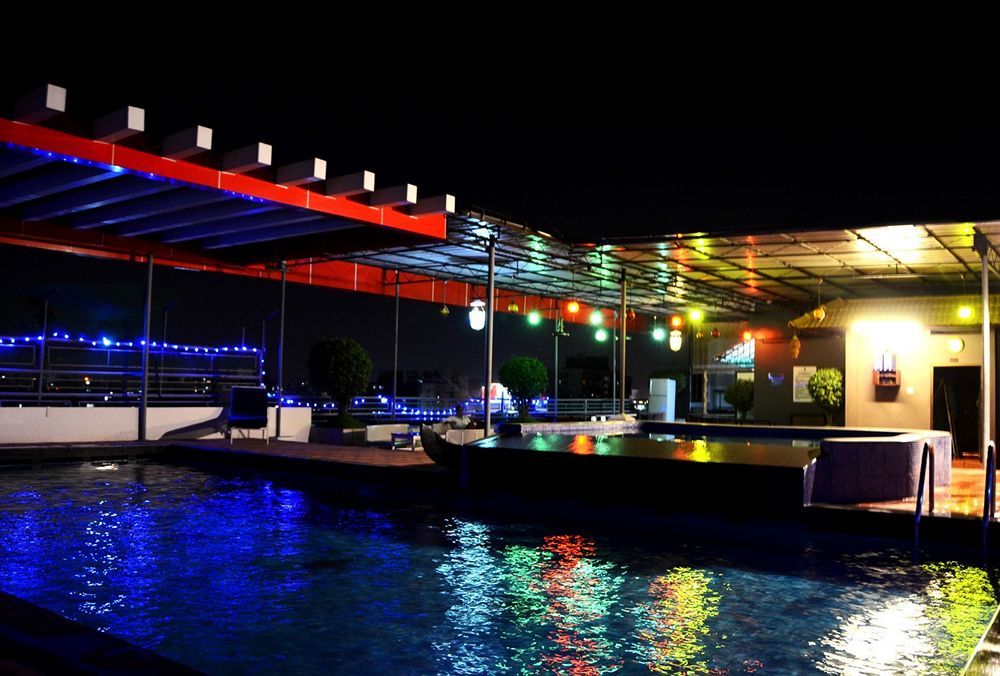 Hotel Presidency Centre 4*