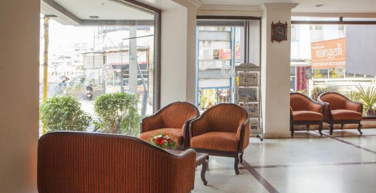 Hotel Woodlands
