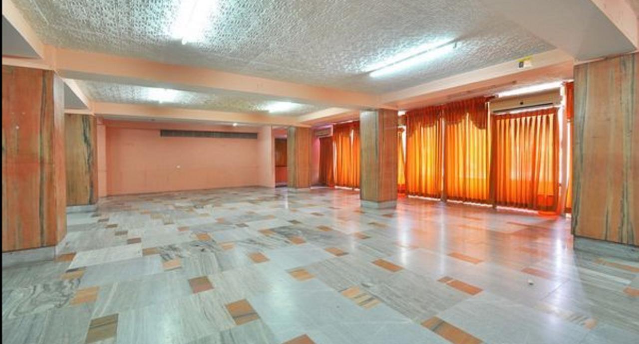 Woodlands Hotel Kochi
