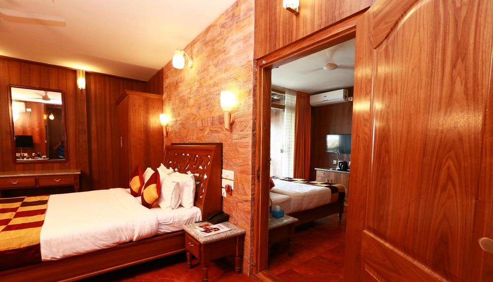 Resort Kondai Lip Backwater Heritage Kochi