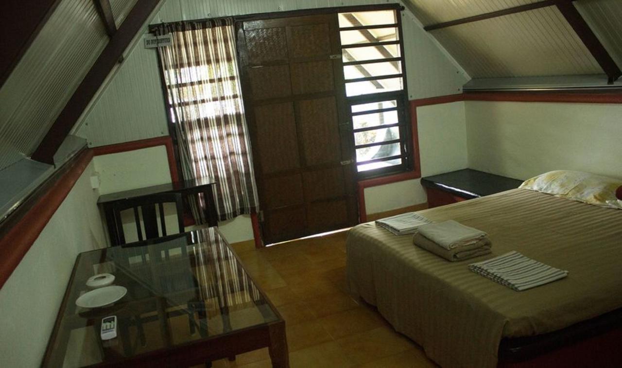 Kadaloram Resort