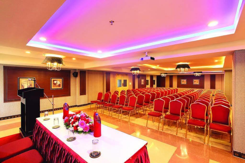 Cochin Legacy Hotel 3*