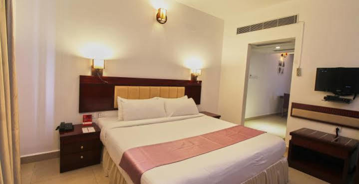 Nm Royale County 4* Kochi
