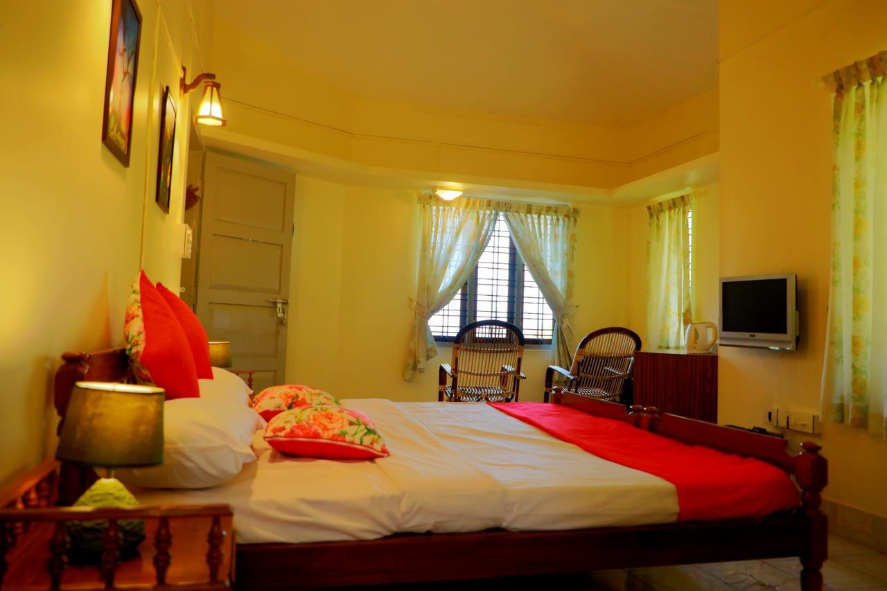 Bed & Breakfast Sunset Beach Cherai Kochi
