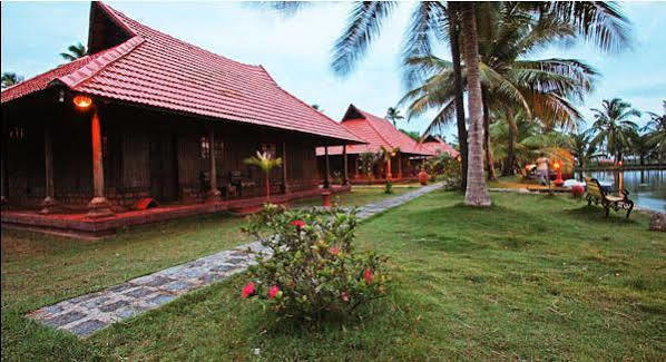 Kondai Lip Backwater Heritage Resort Kochi
