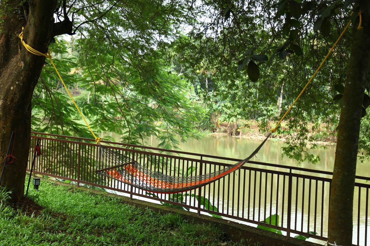 Nadhiyoram River Retreat 4* Kochi