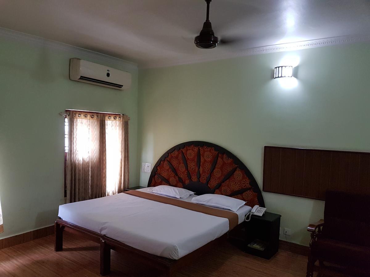 Hotel Collection O Paulson Park