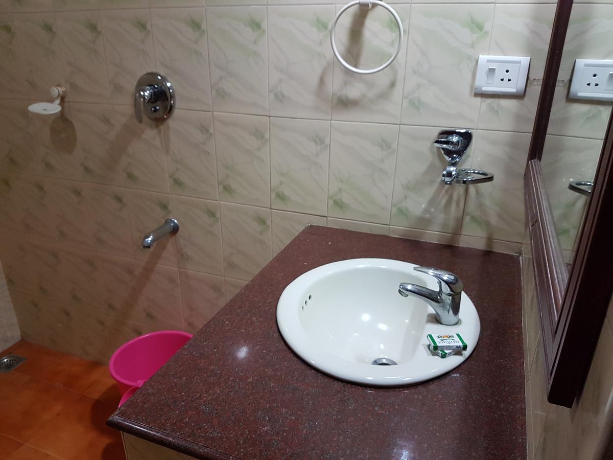 Hotel Collection O Paulson Park Kochi
