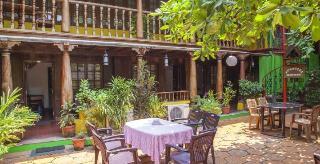 Rossitta Wood Castle 3* Kochi