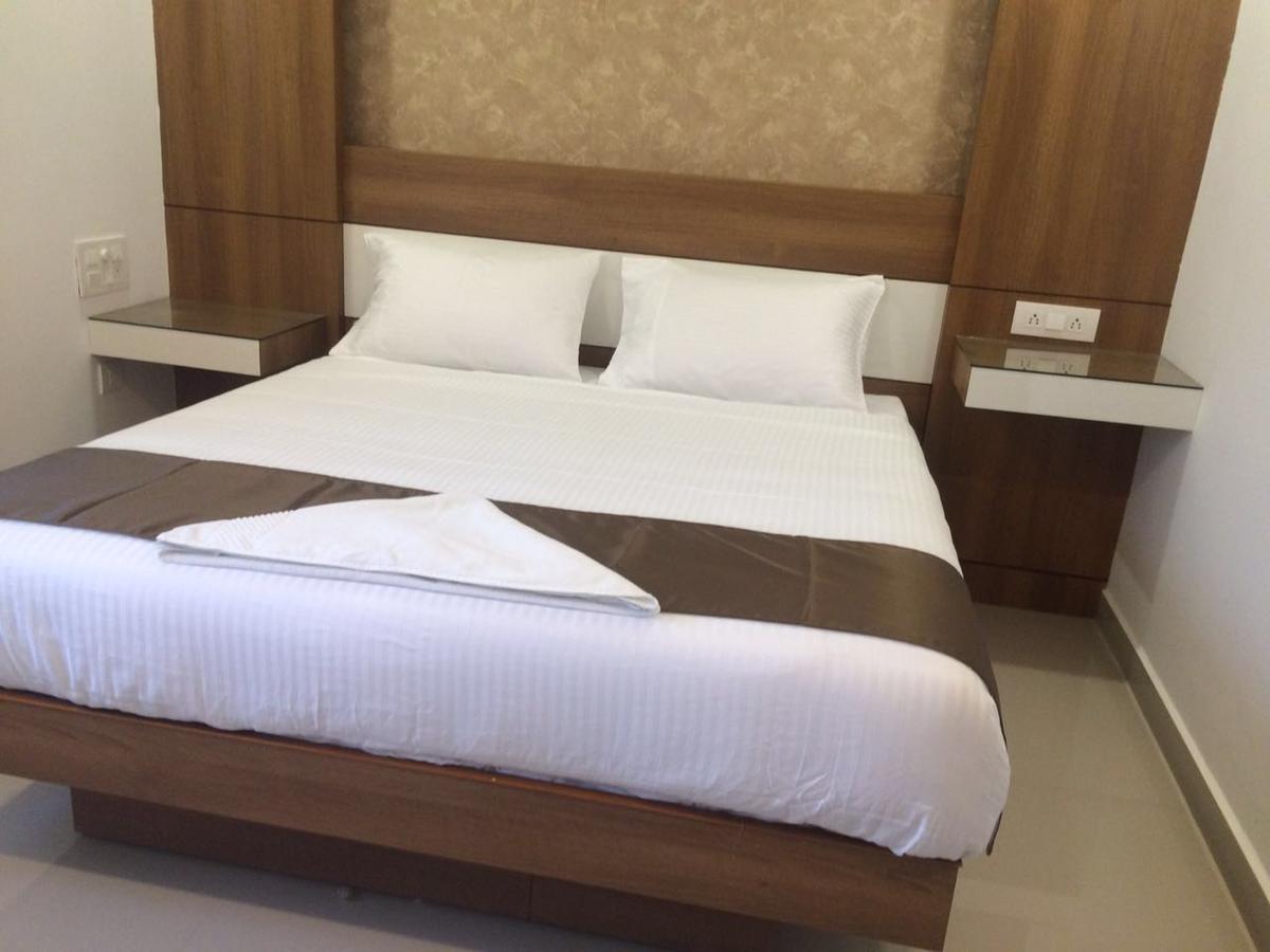 Hotel The Galaxy Suites 2*