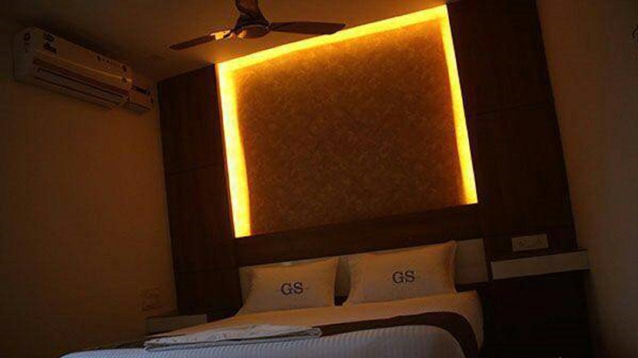 The Galaxy Suites 2* Kochi