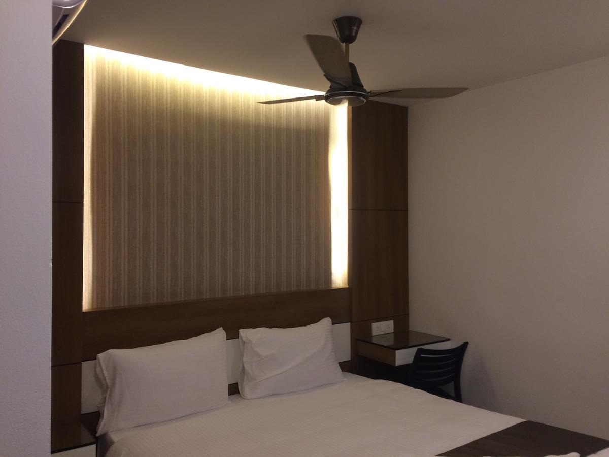 The Galaxy Suites 2* Kochi