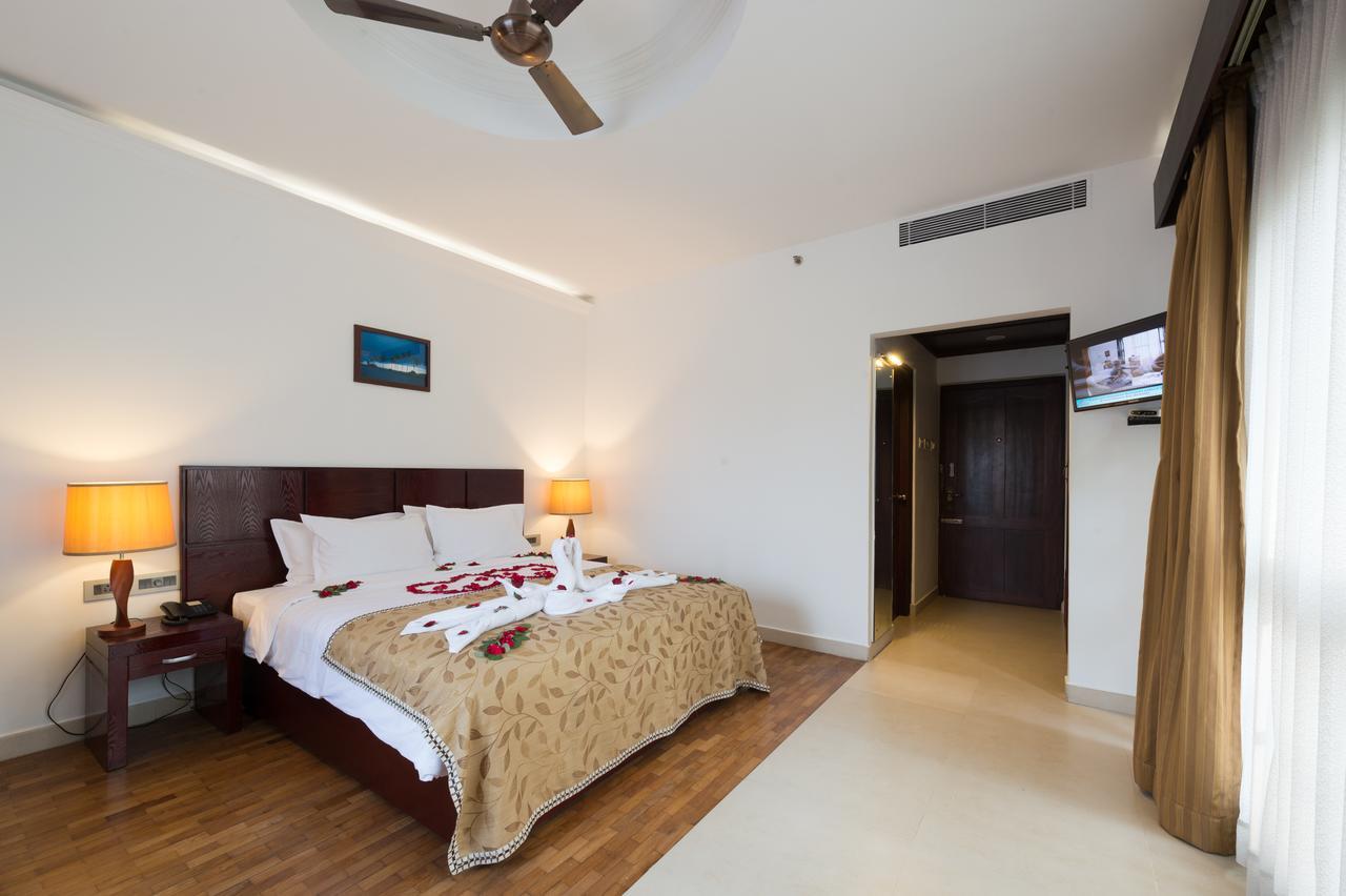 No. 18 Hotel 4*