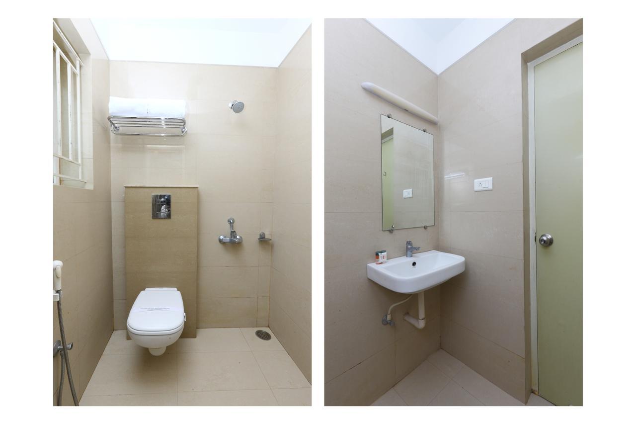 Hotel Oyo 7077 Reegate