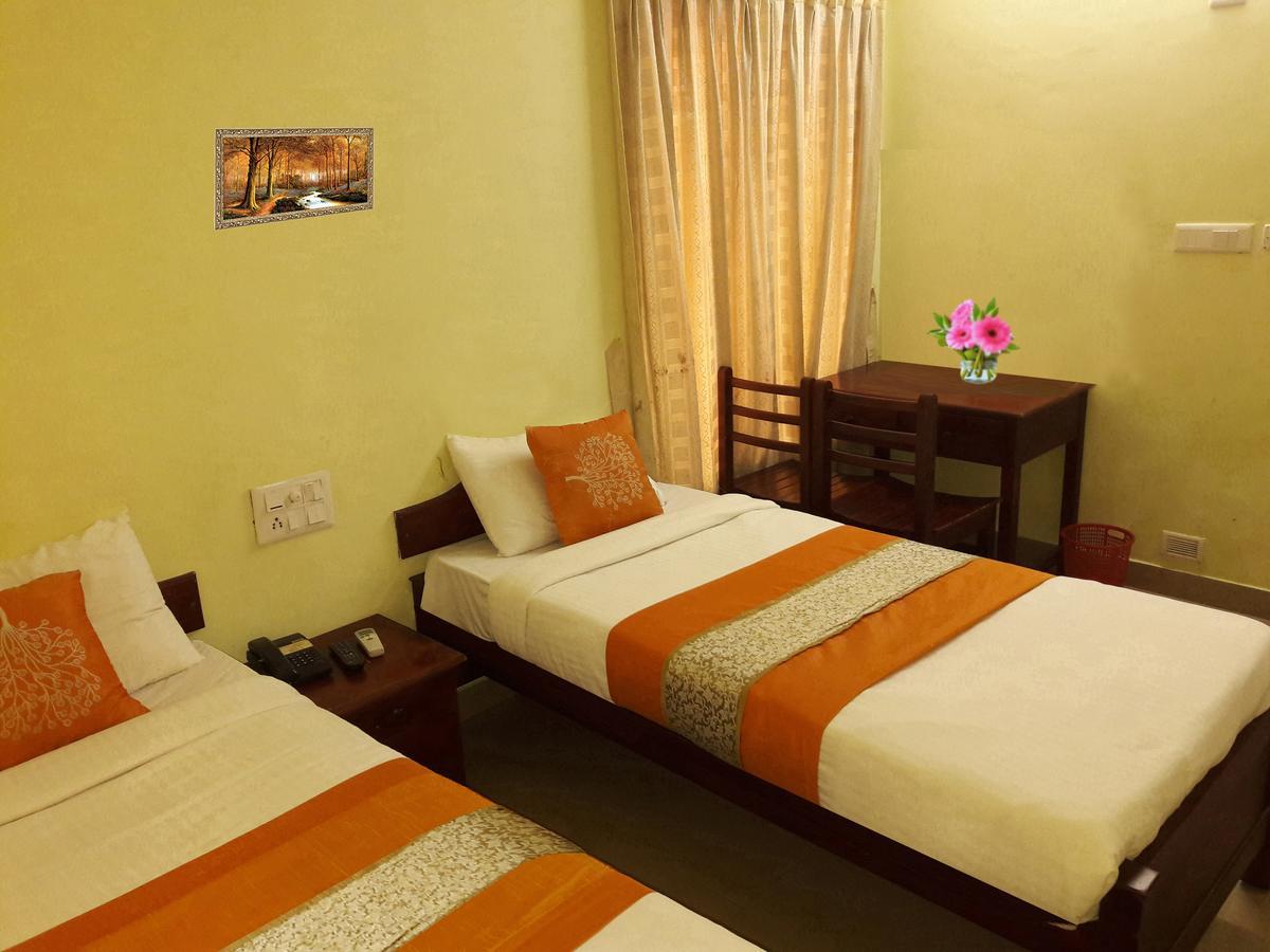 Hotel Ymca International Youth Centre Ernakulam Kochi