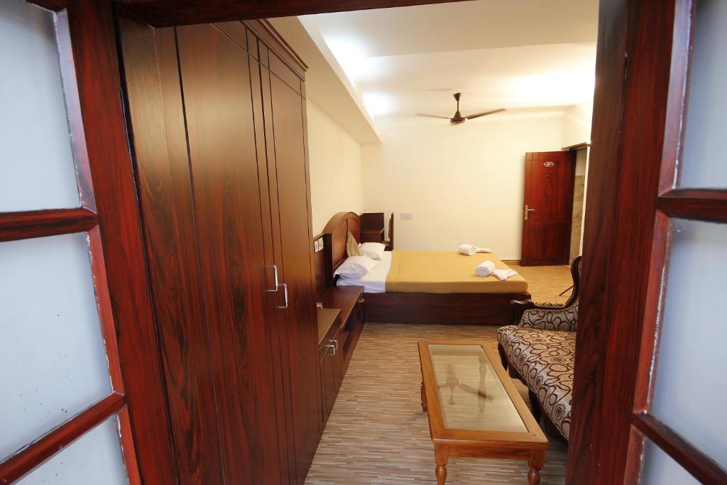 Park Avenue Hotel Kochi