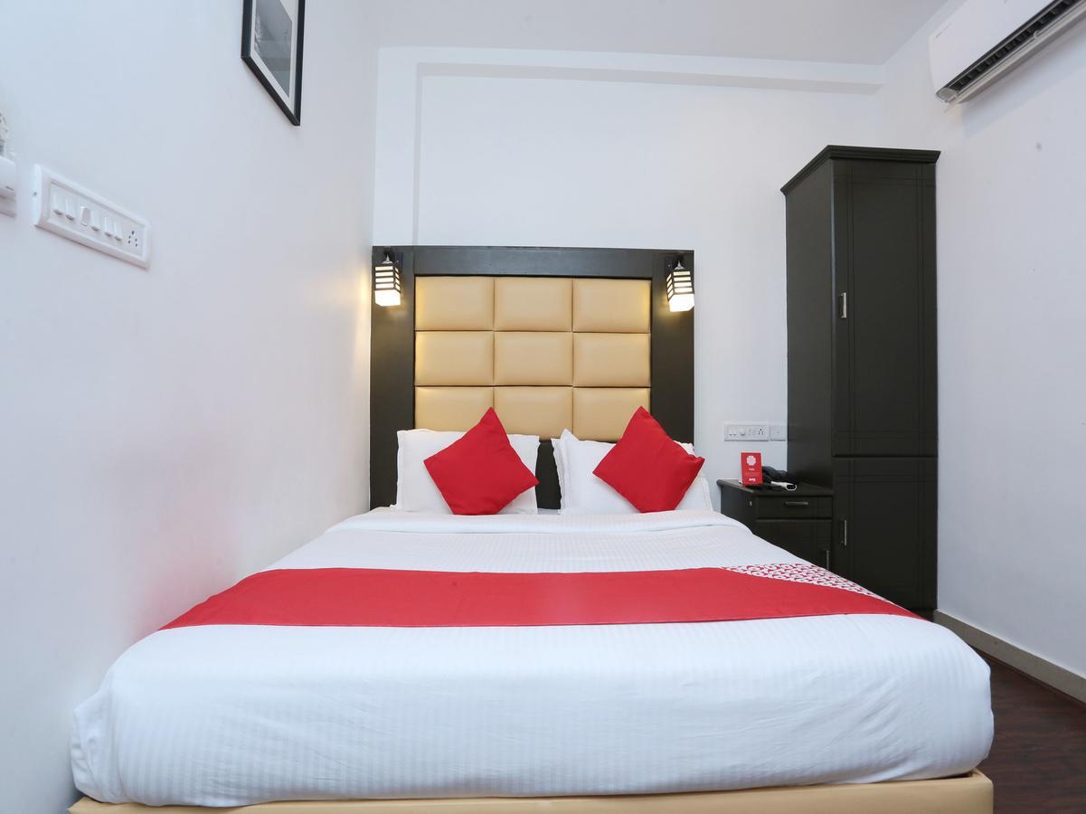 Hotel Qube