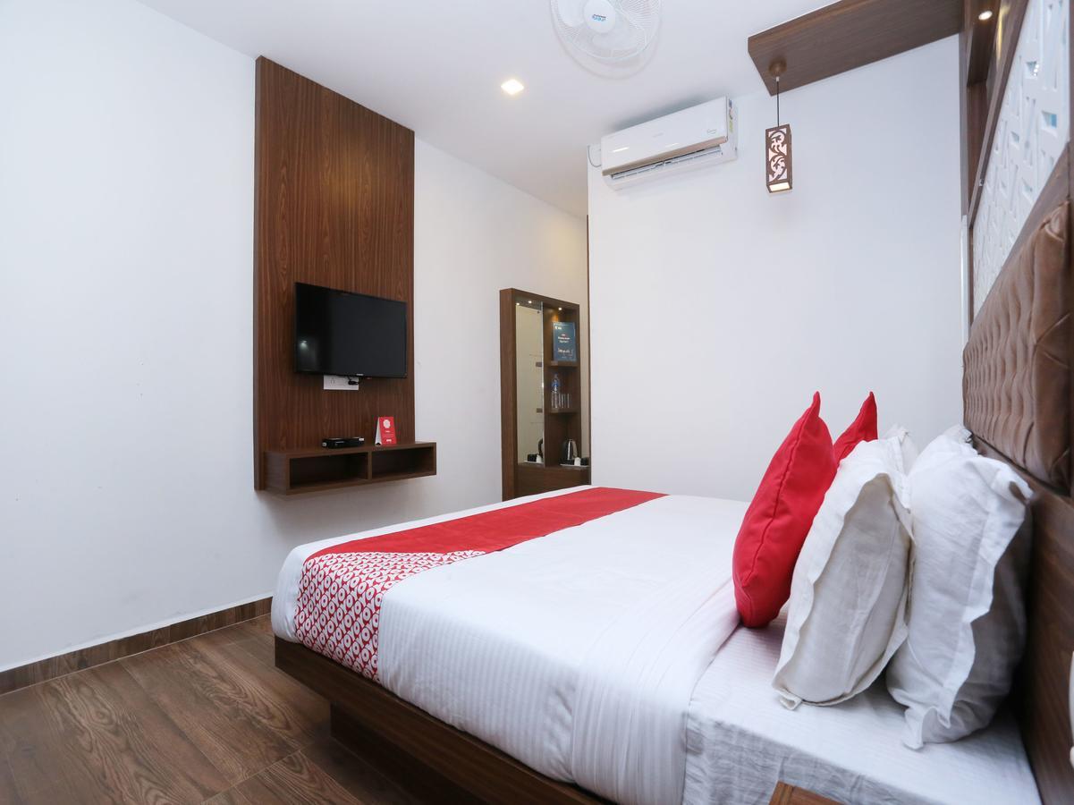 Qube Hotel 3*