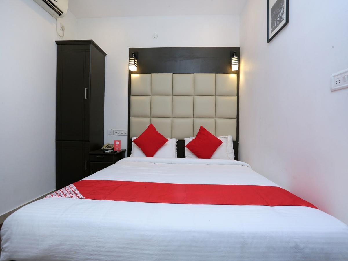 Qube Hotel