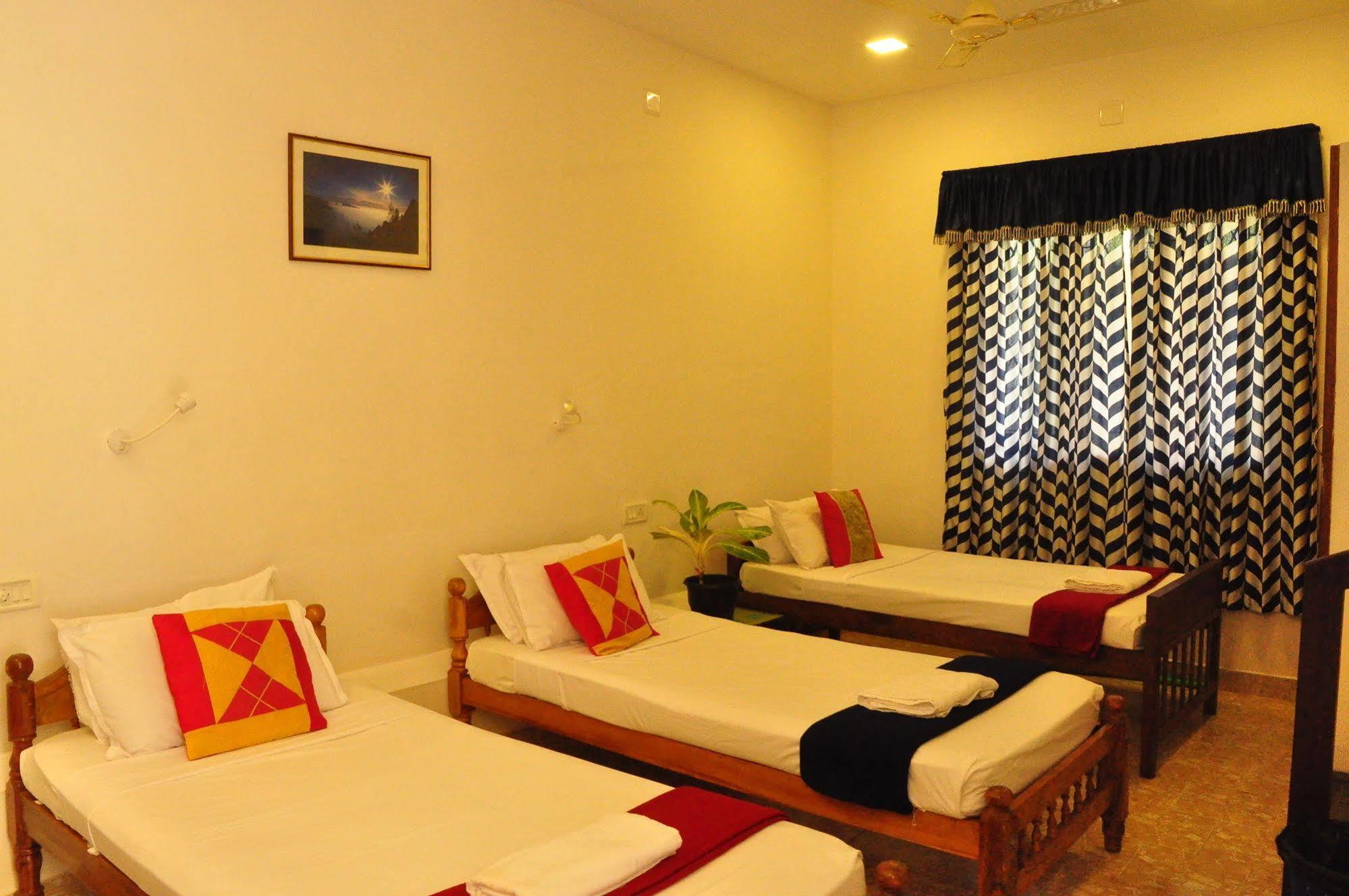 Lazar Residency Homestay *