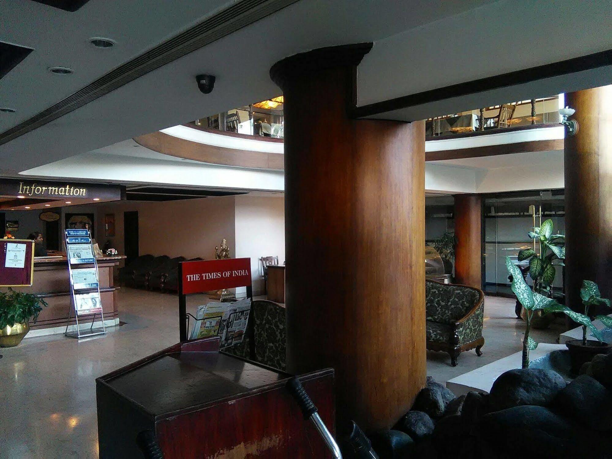 The Woods Manor Mg Road Kochi