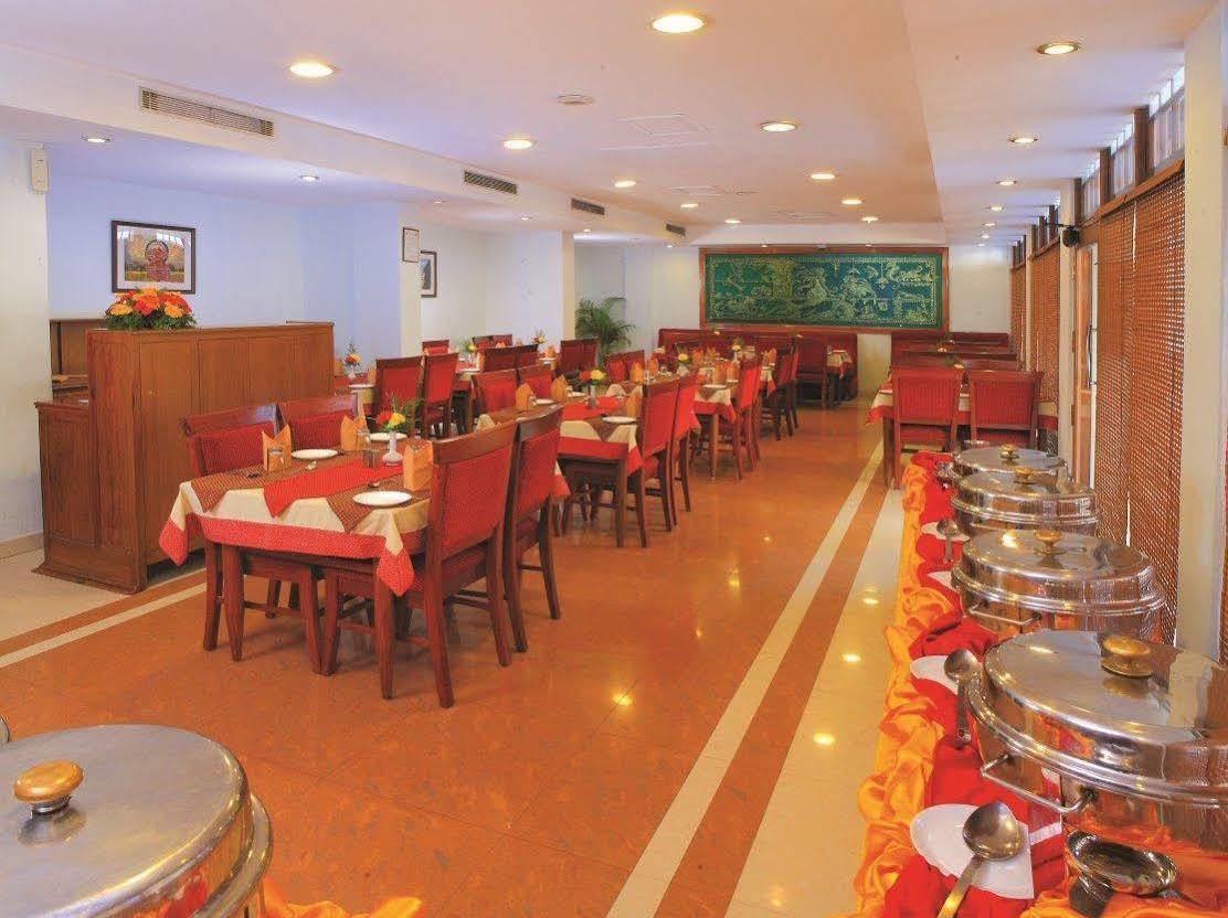 Excellency Hotel Kochi