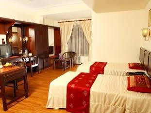 Hotel Yuvarani Residency Kochi