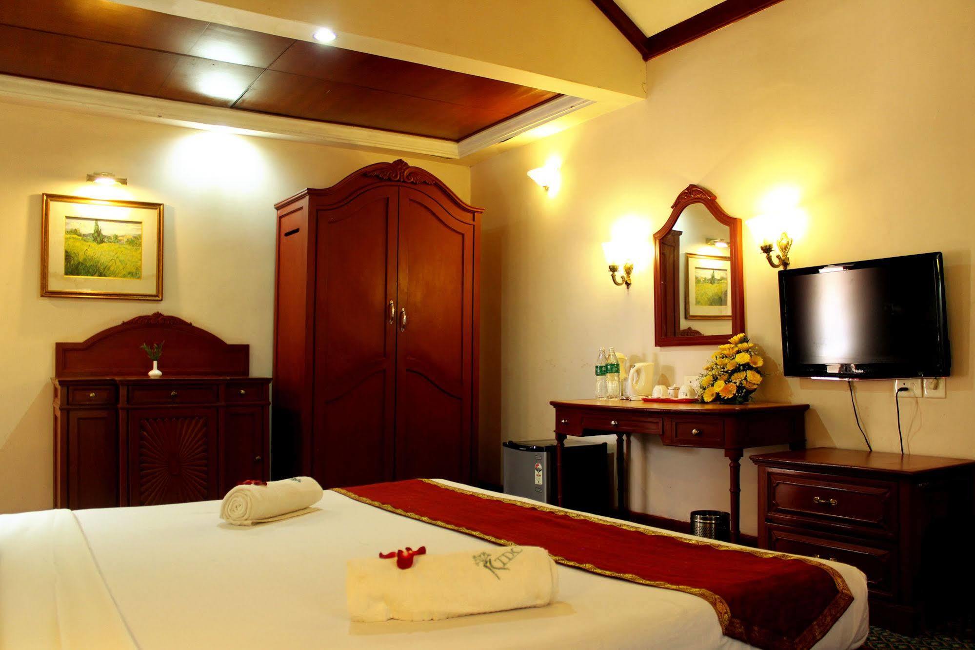 Bolgatty Palace & Island Kochi