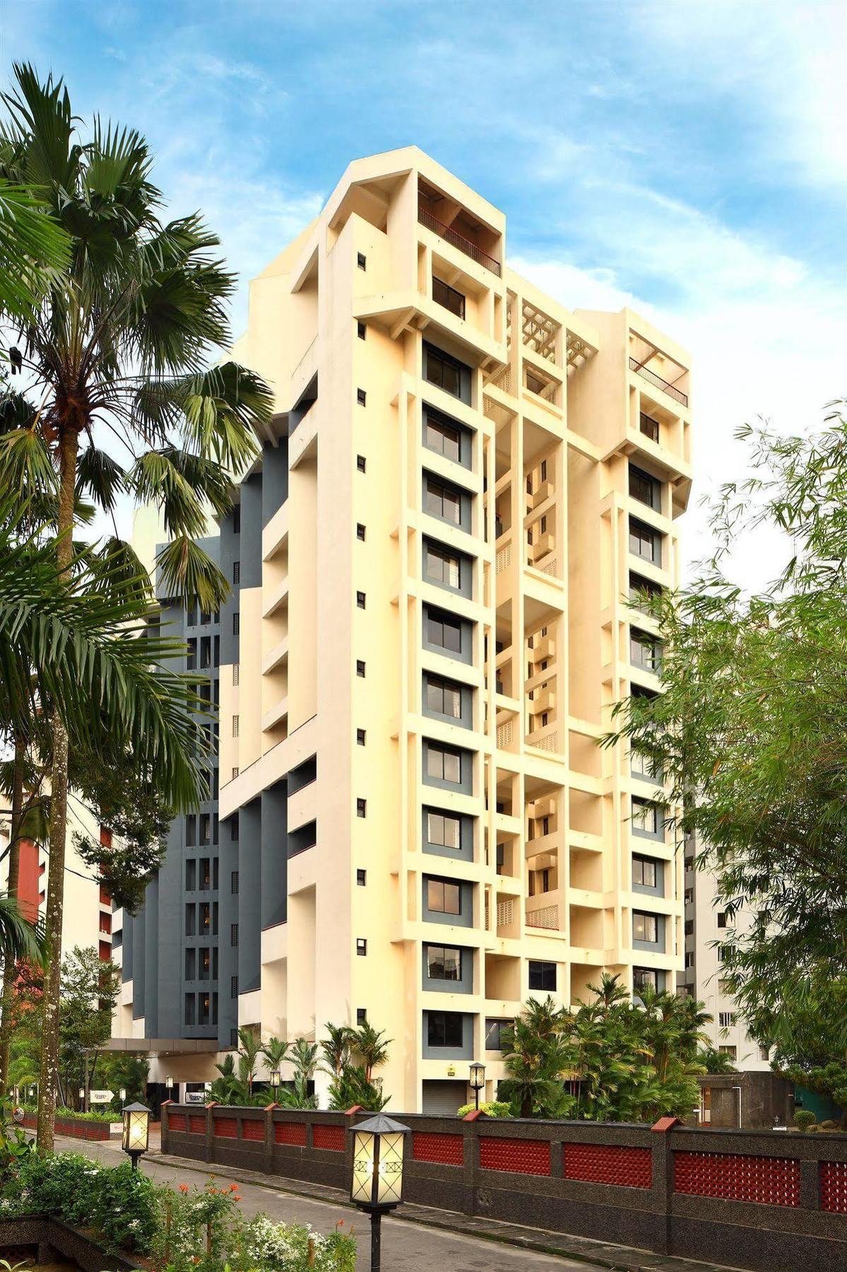 Riviera Suites 4*