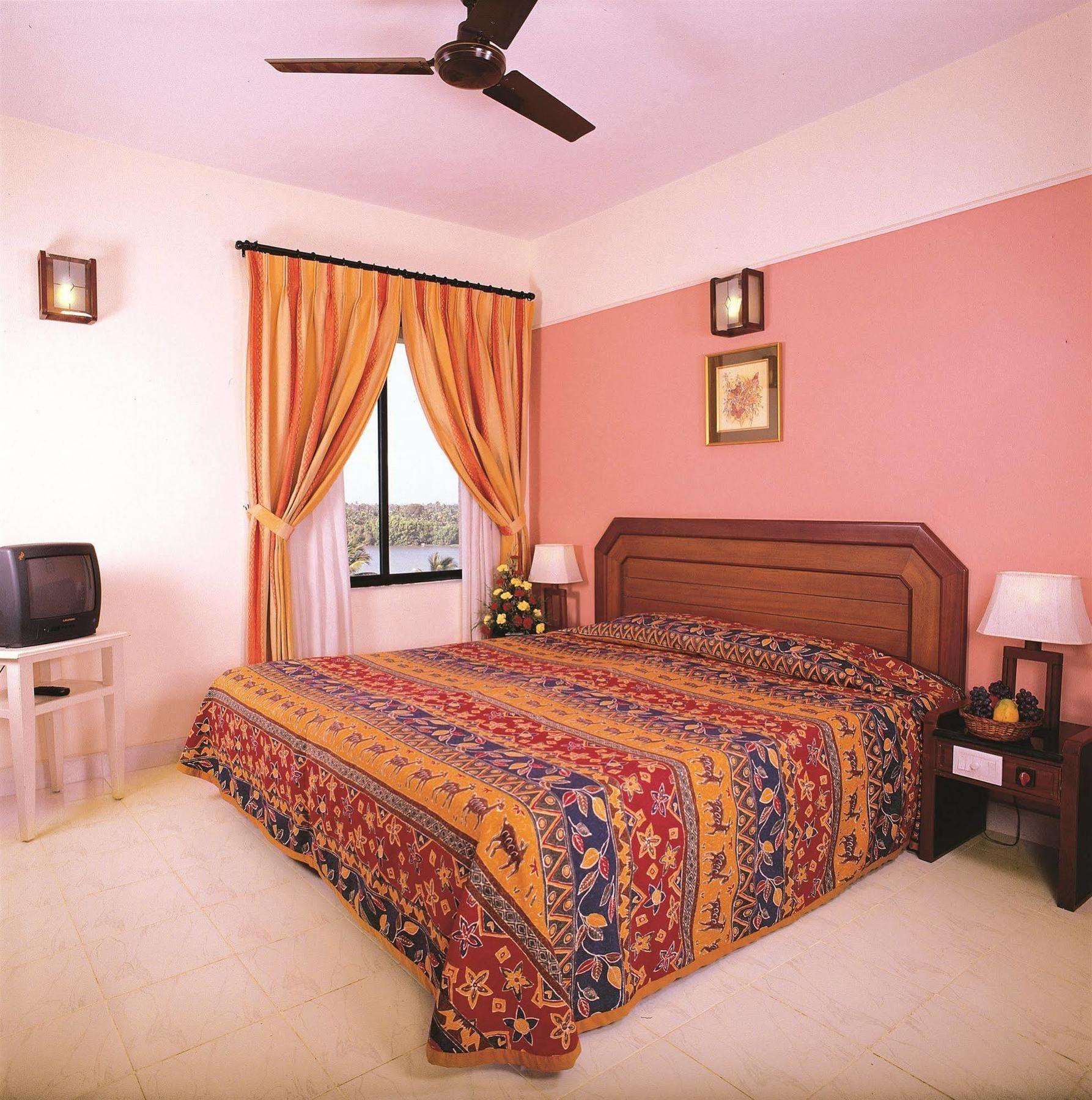 Riviera Suites