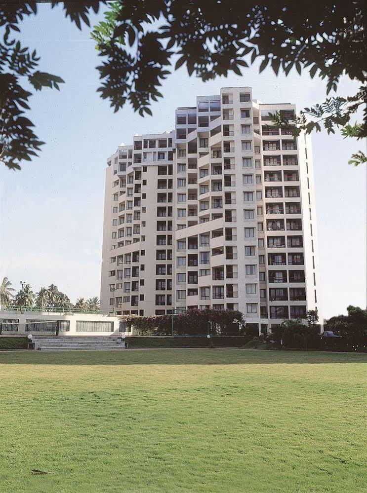 Riviera Suites Hotel 4*