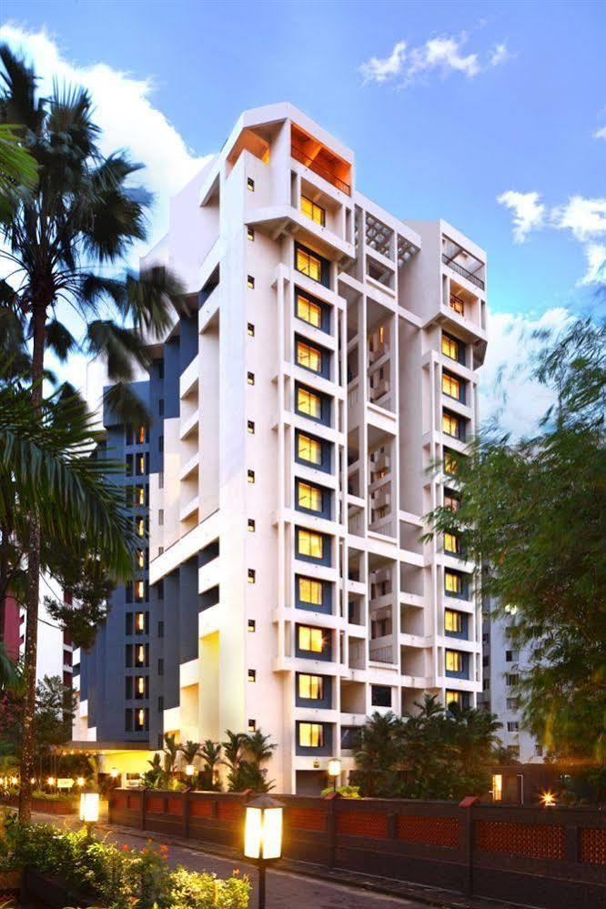 Hotel Riviera Suites