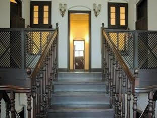 Koder House