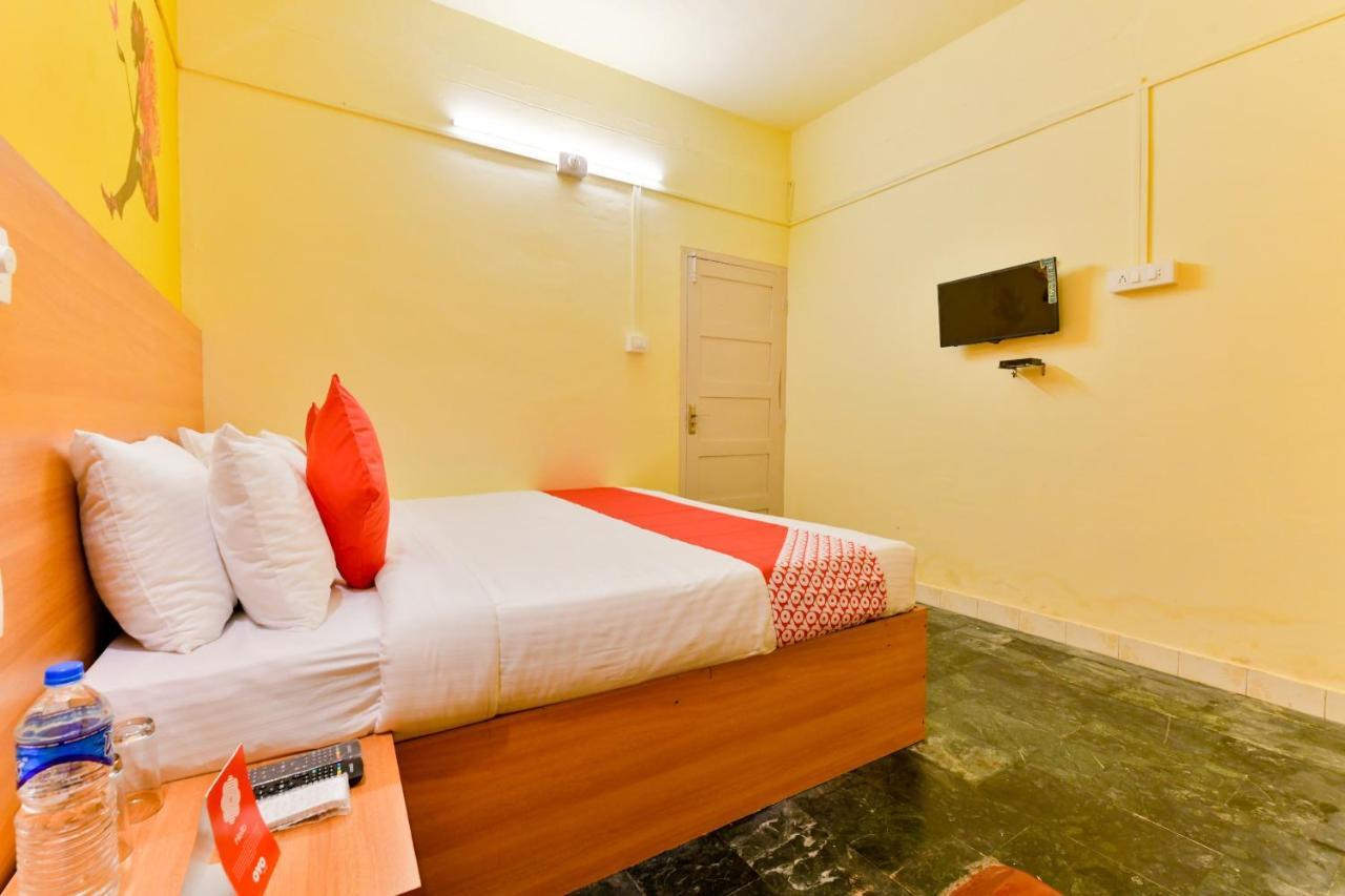 Hotel Oyo 9310 Viceroy 3*