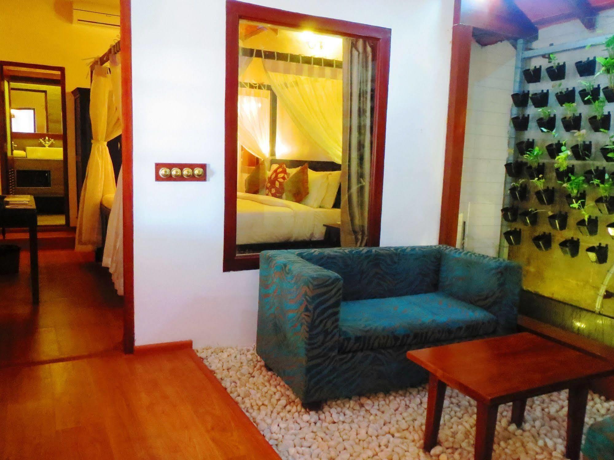 Hotel Old Lighthouse Bristow , Kochi