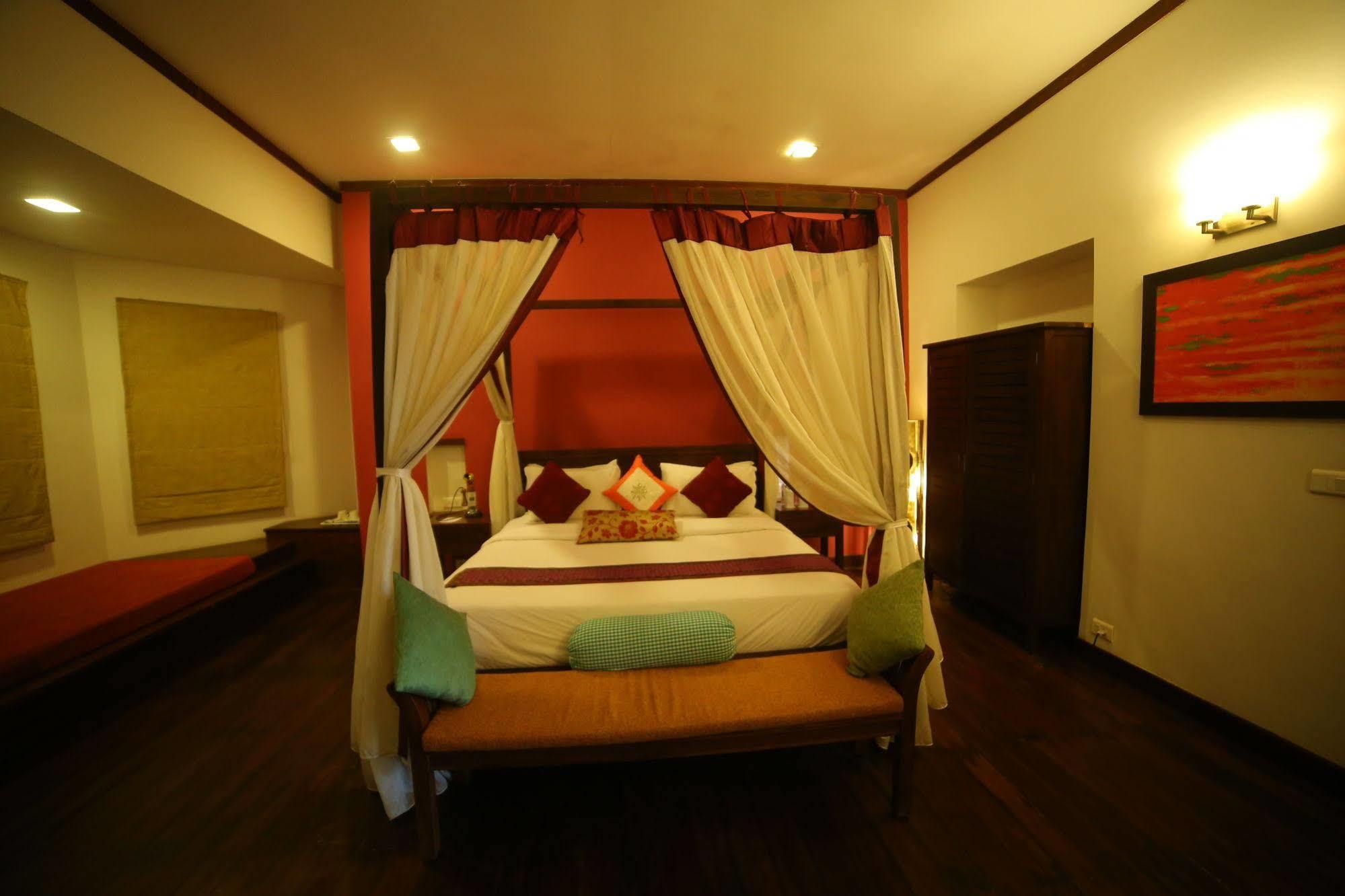 Old Lighthouse Bristow , Hotel Kochi