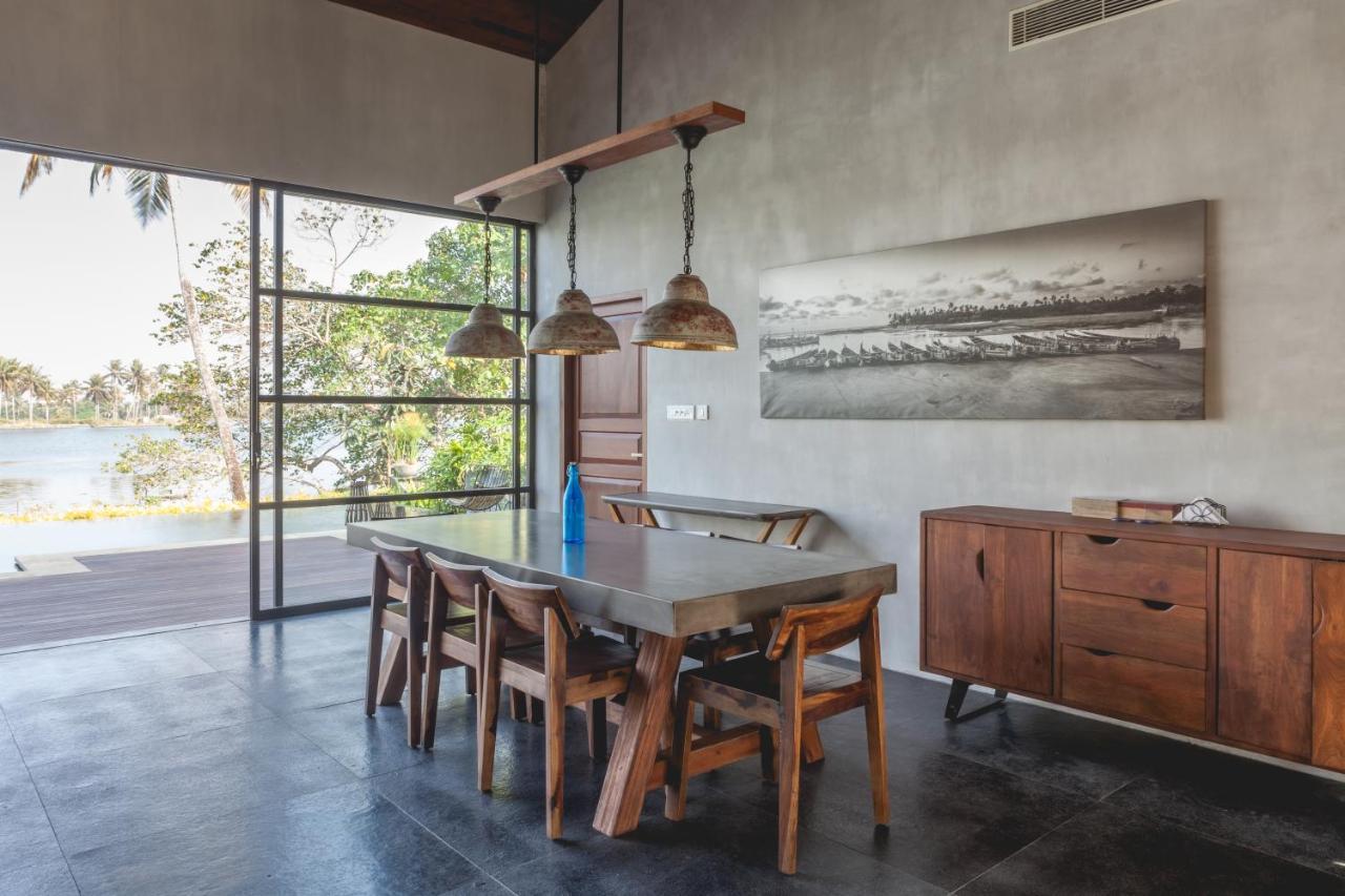 976 Panangad Bed & Breakfast Kochi