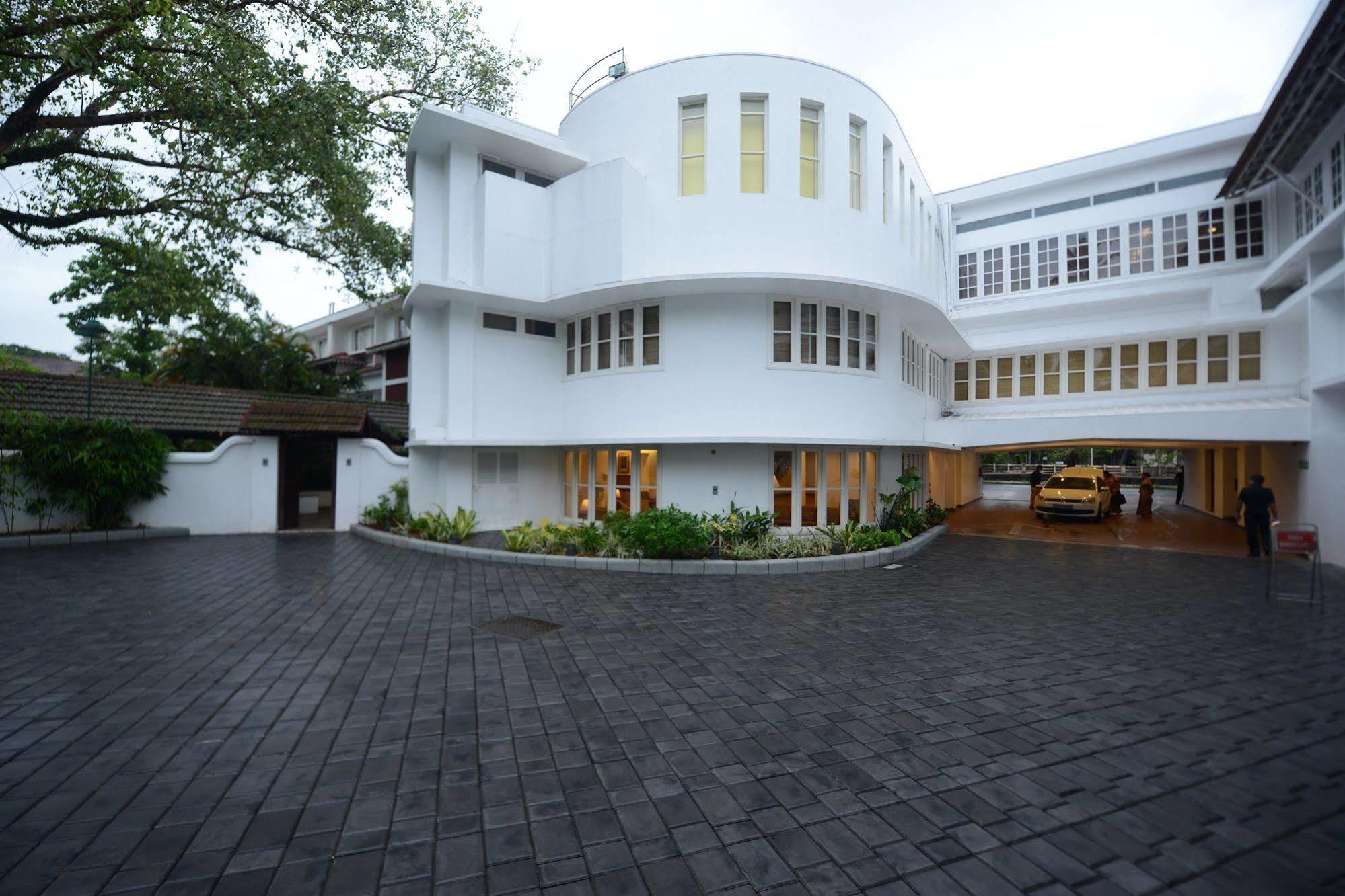 Casino - Cgh Earth, Cochin Hotel 5*