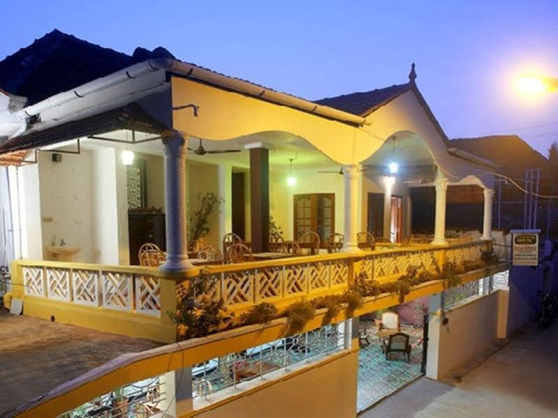 Napier House 3*