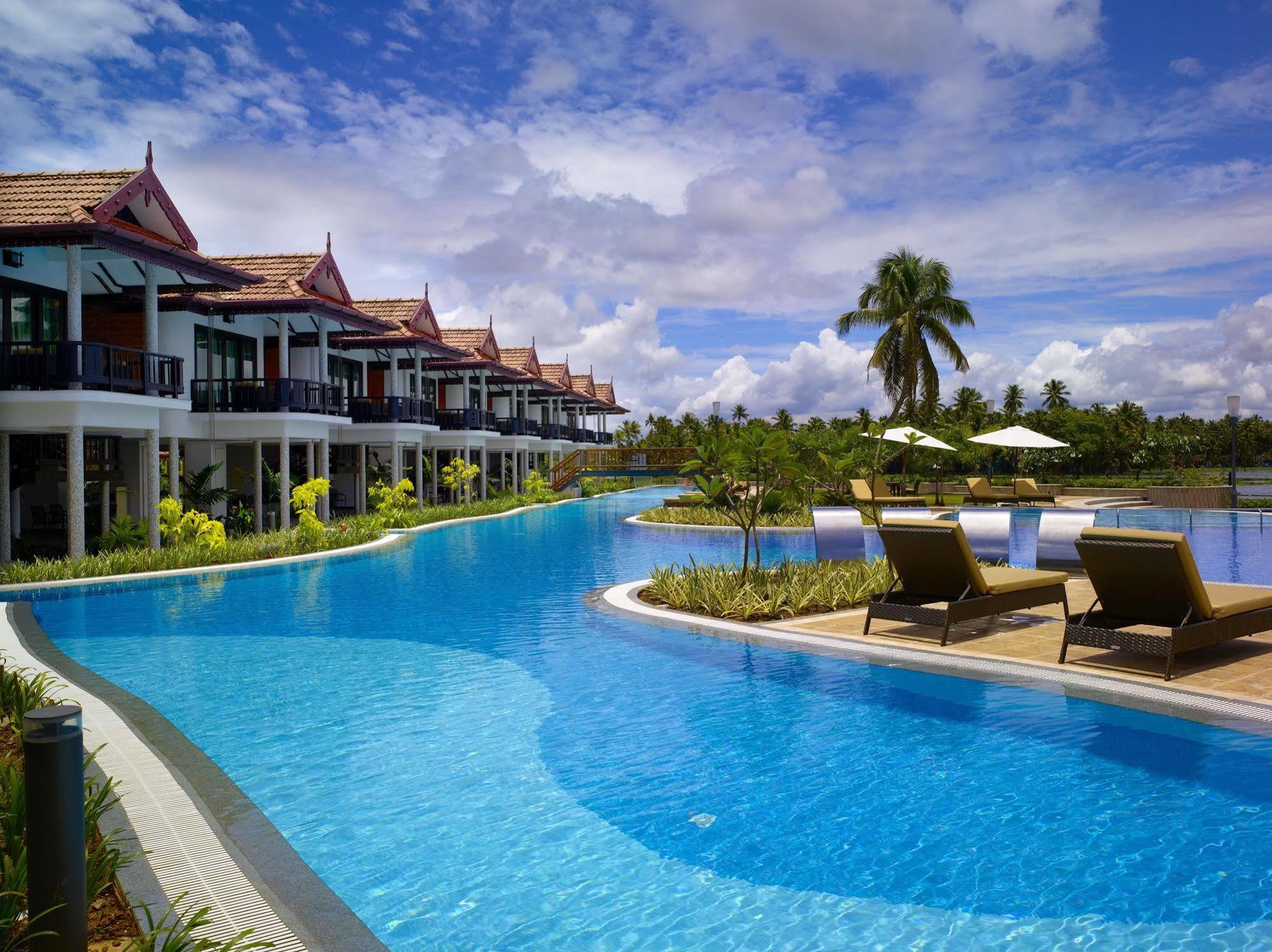 Ramada By Wyndham Resort 5*