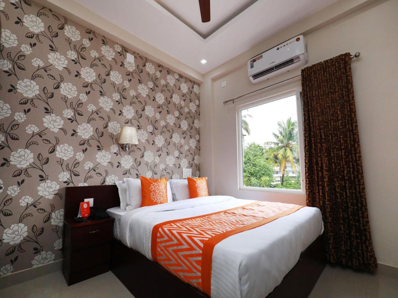Oyo 6728 Almas Residency Hotel